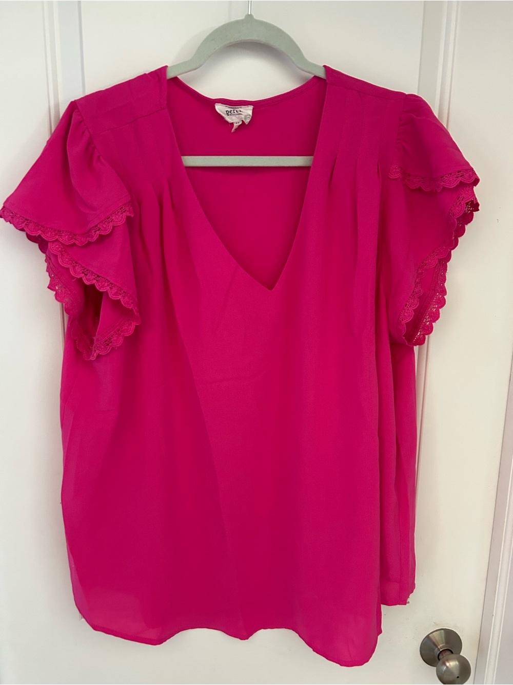 Blu Pepper Fuchsia V-Neck Flutter Sleeve Blouse